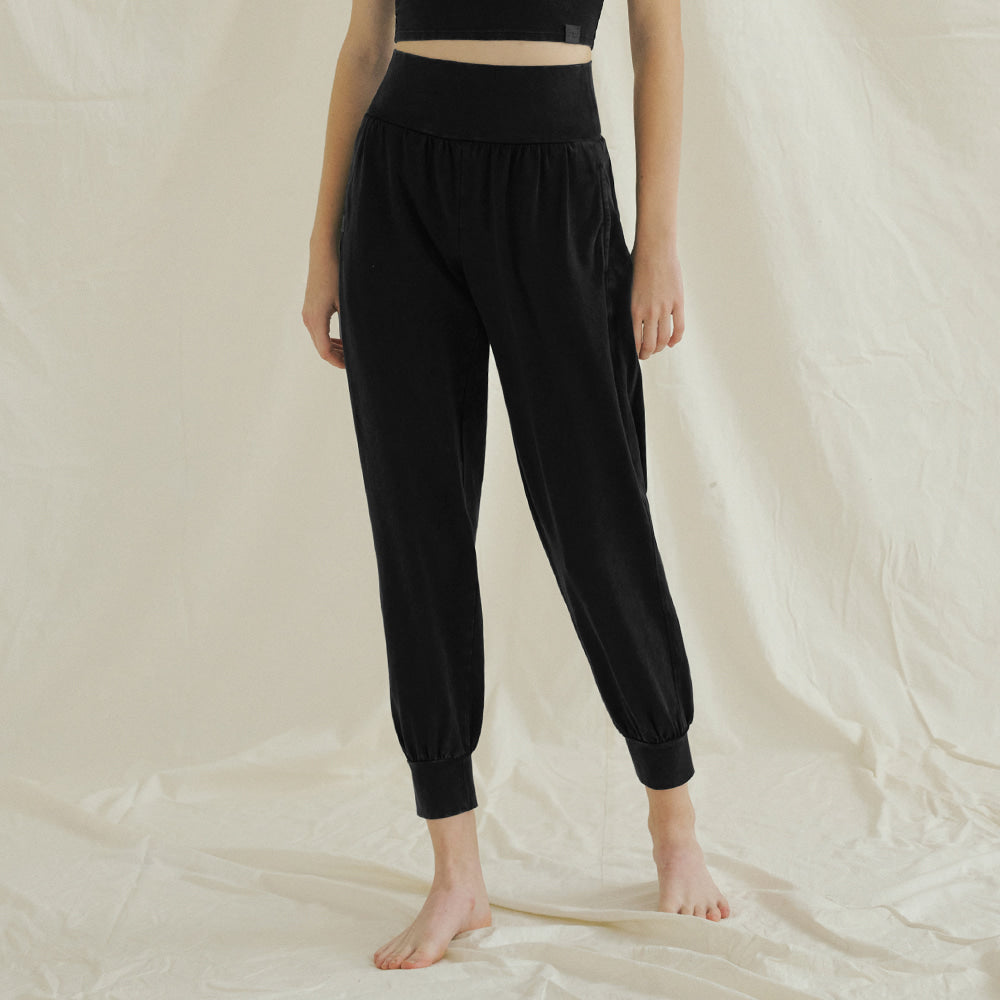 Lilliam Karma Pants