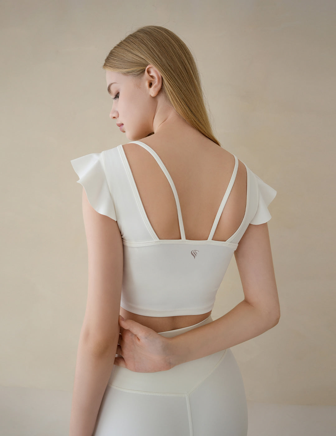 Mellow Ruffle Crop Top