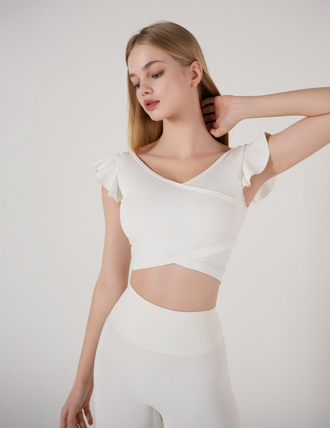 Mellow Ruffle Crop Top