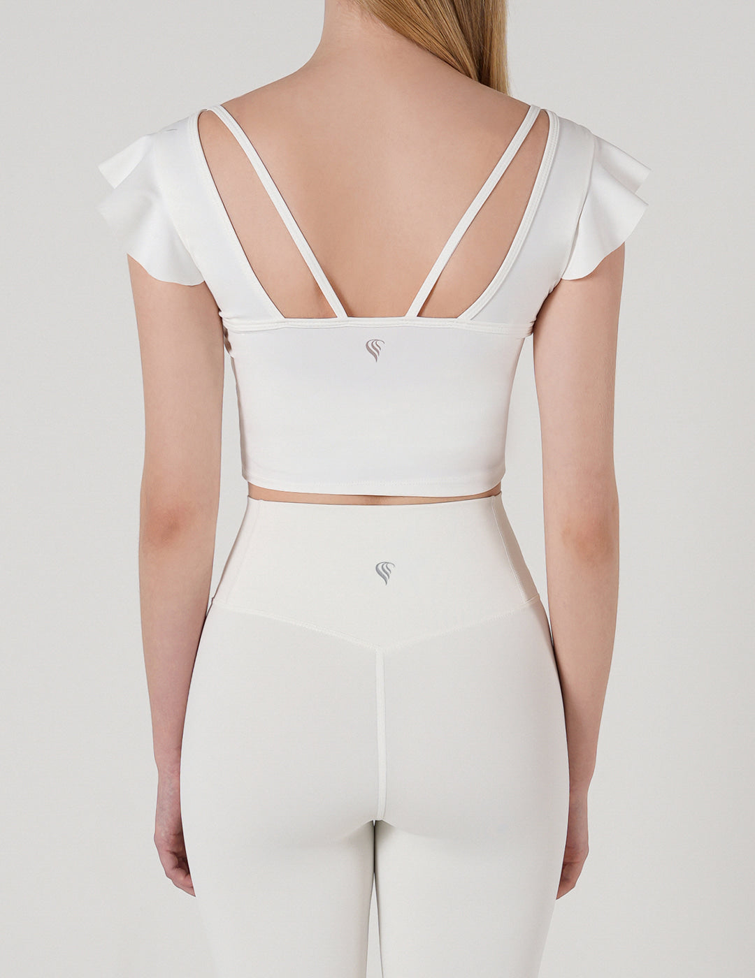 Mellow Ruffle Crop Top