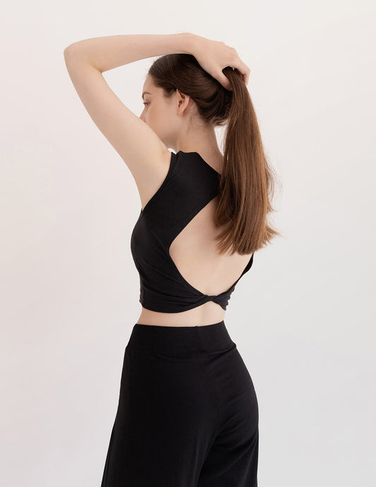 Turn Crop One Tank Top