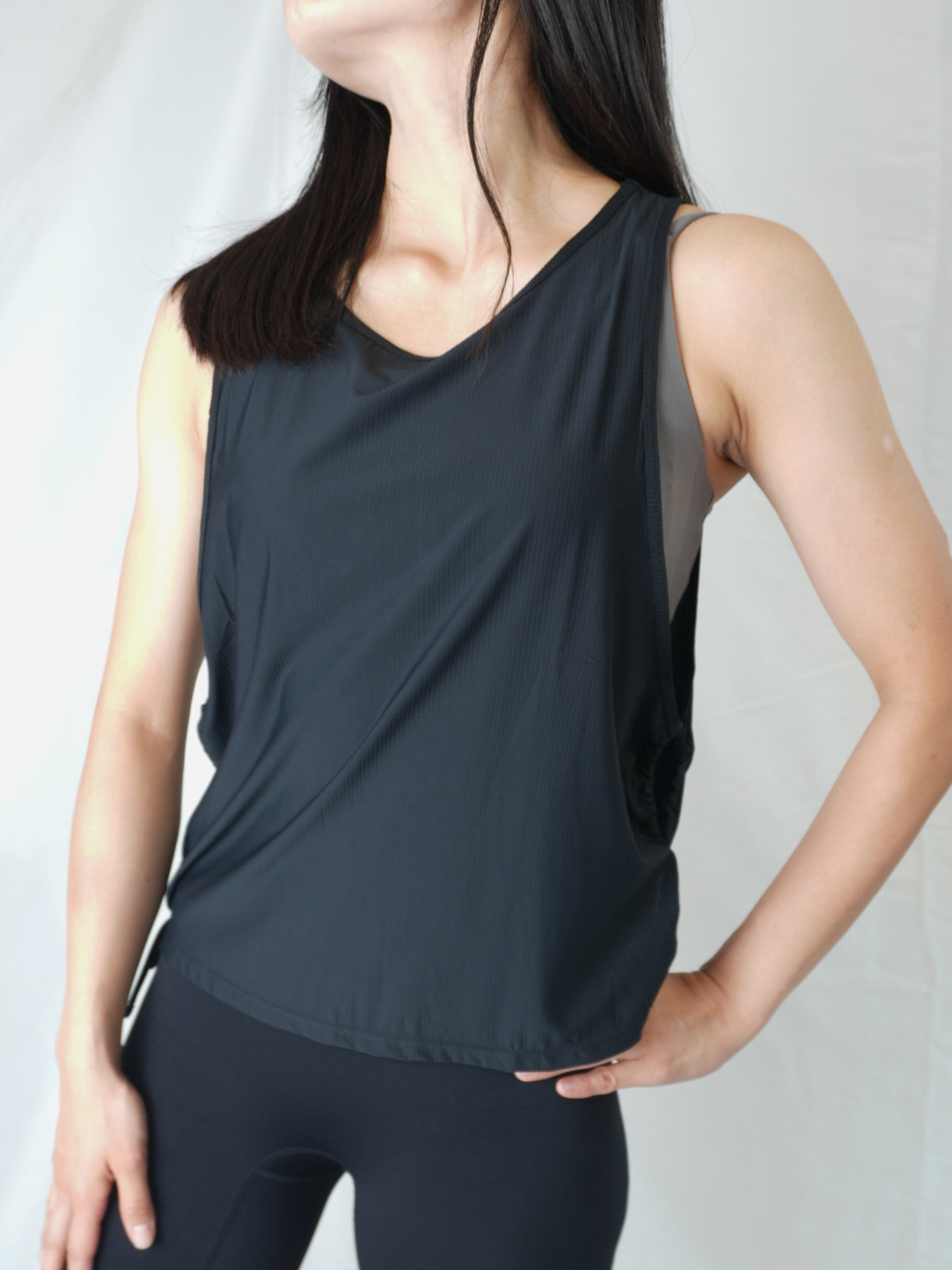 Armhole Free Tank Top